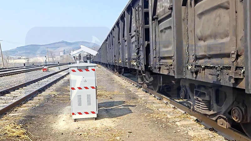 如何利用火車快速裝車系統優化煤炭火車的集疏運過程？