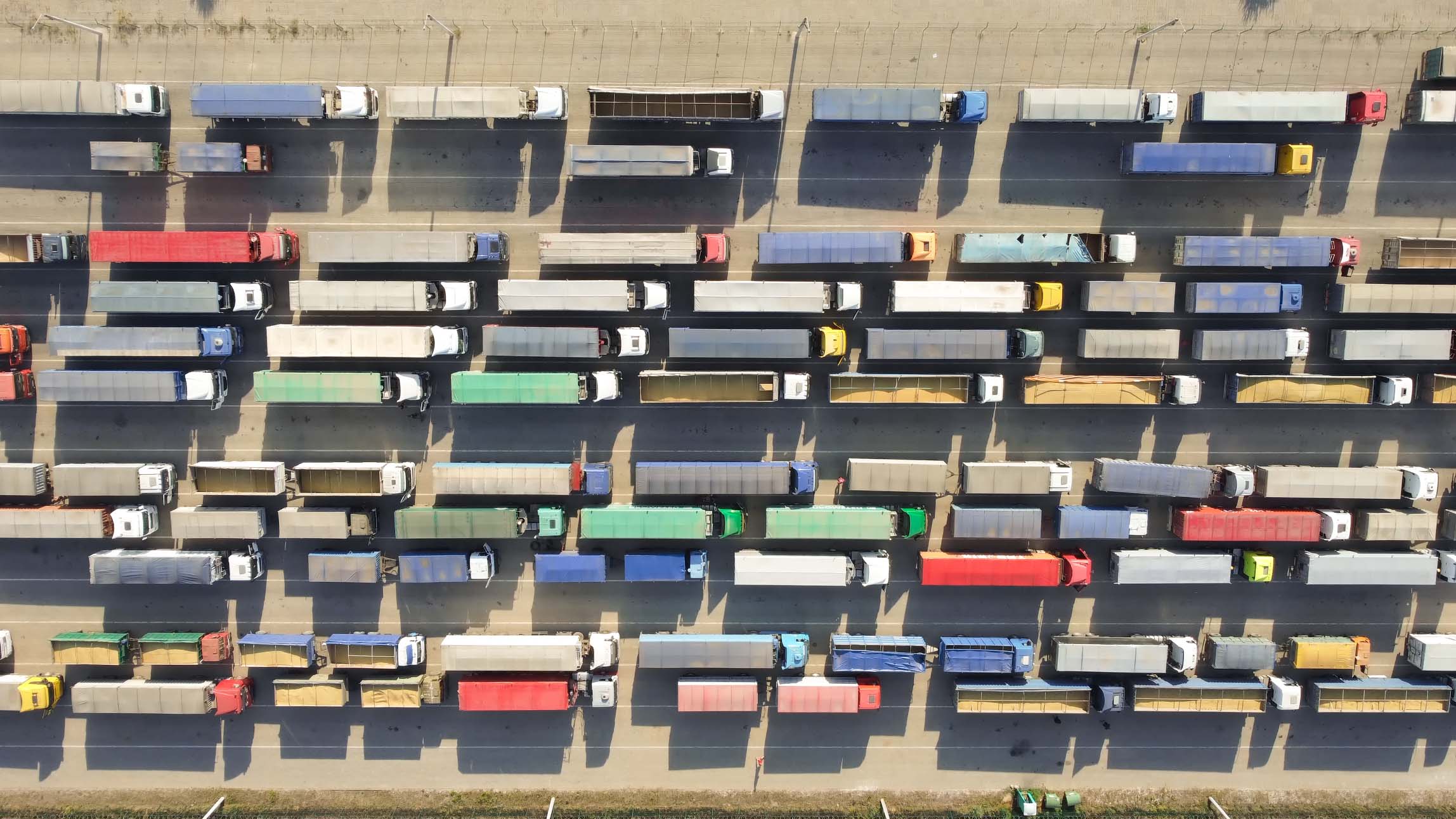 車輛智能排隊系統規(guī)范運輸管理 打通廠區(qū)物流信息孤島壁壘
